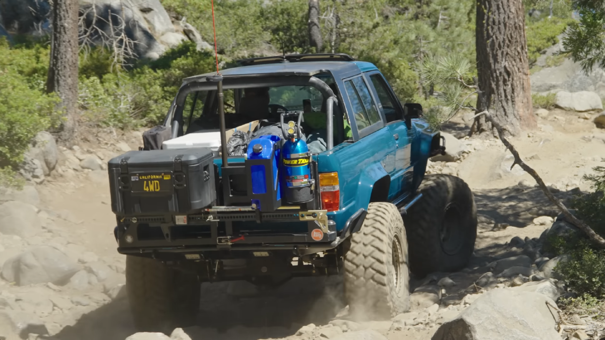 Teal Toyota 1st Gen 4Runner on the Rubicon