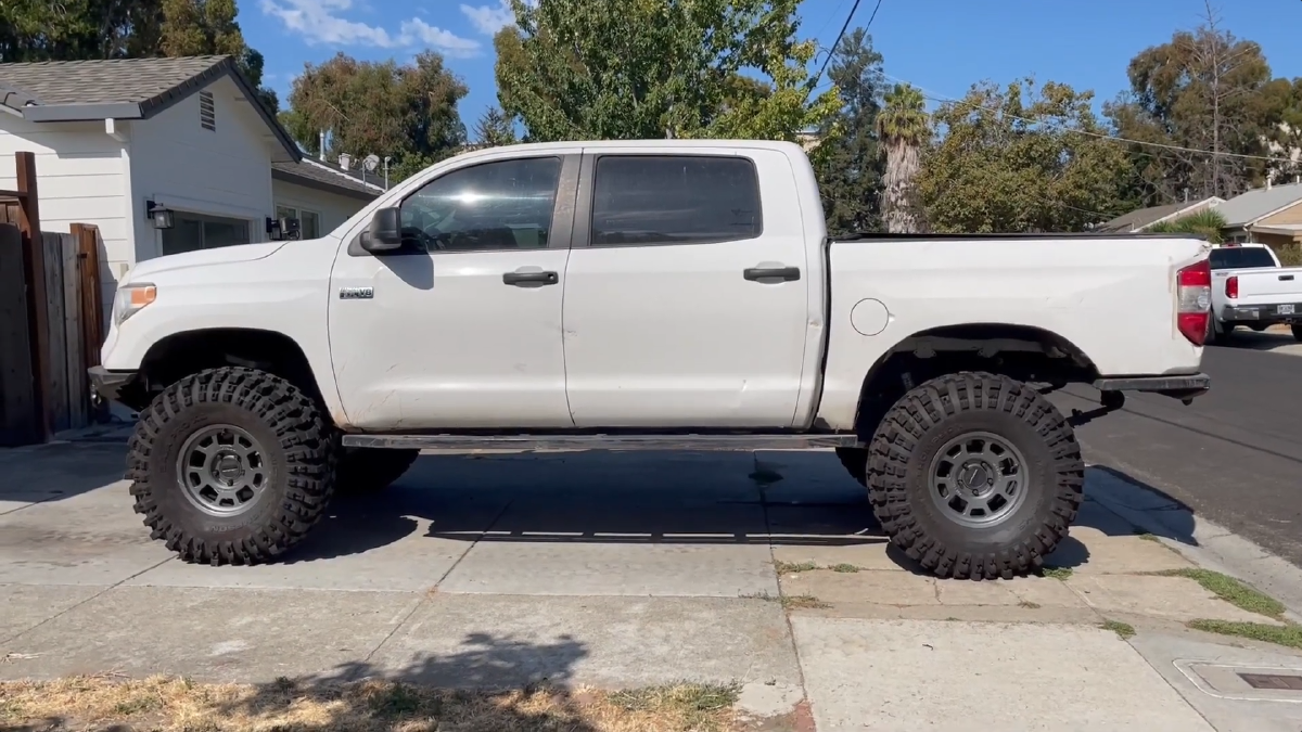 Tundra on 40s that takes on the Rubicon trail