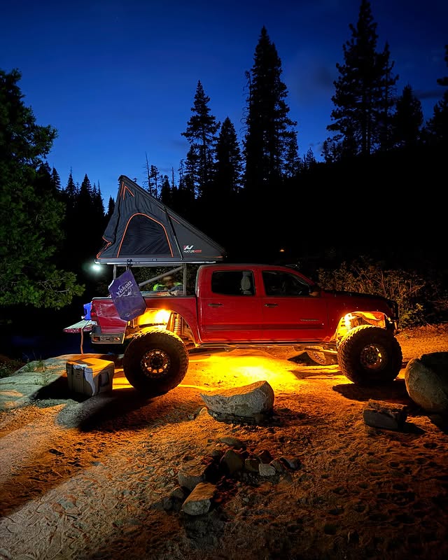Martec Engineering's 2nd Gen Tacoma on 40s