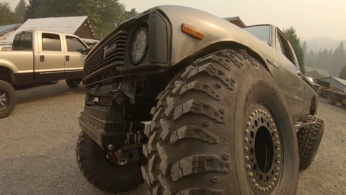 Toyota 1st Gen Rock Crawler On 40s with Dual Cases
