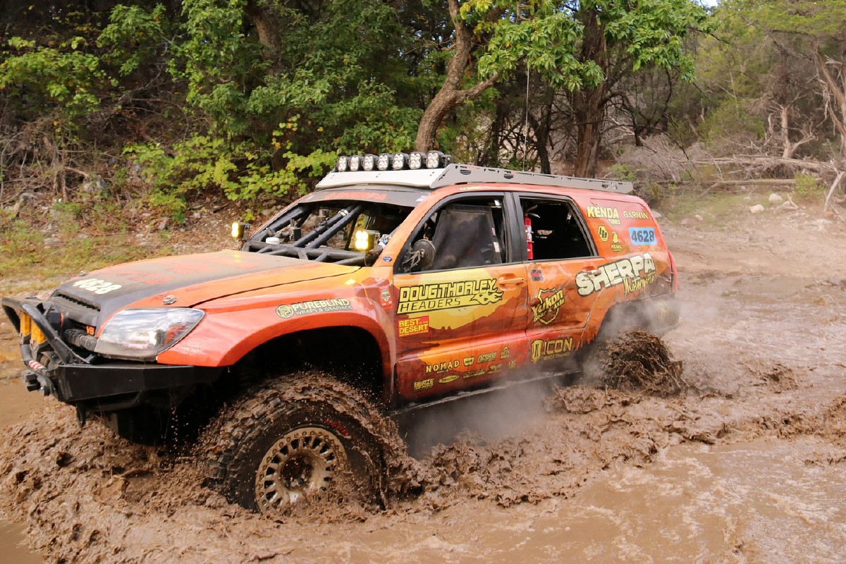 Sherpa Motorsports 2004 V8 4Runner Ultra 4 Build